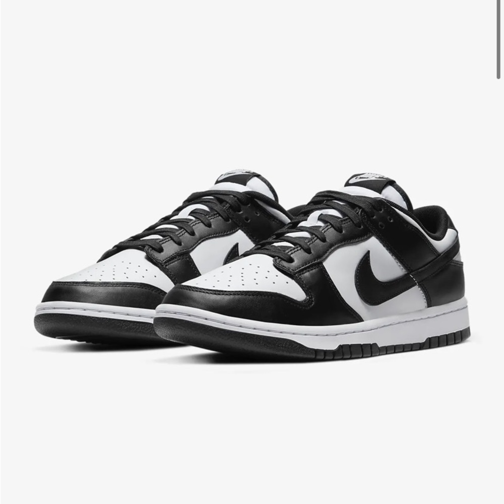 Nike Dunk Low Panda Sneakers 🐼